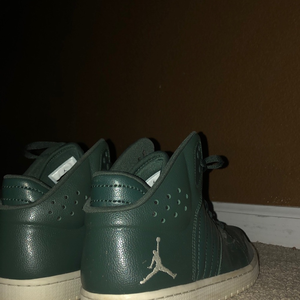 Nike/Jordan Air Force Flight 4 Size 10